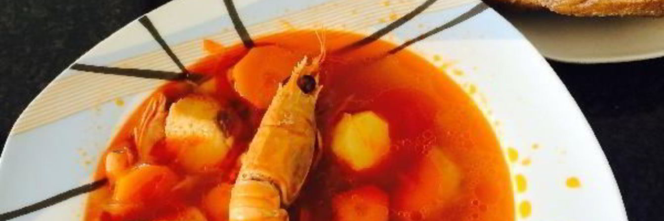 Каталонский суп из морепродуктов рыбацкий