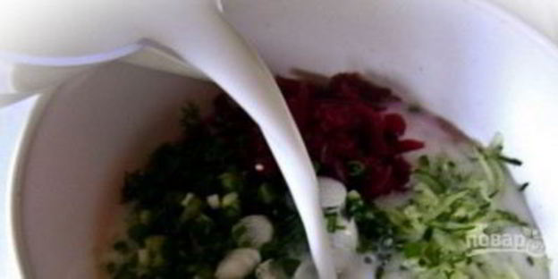 холодник на кефире со свеклой