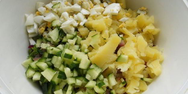 холодный норвежский суп с селедкой