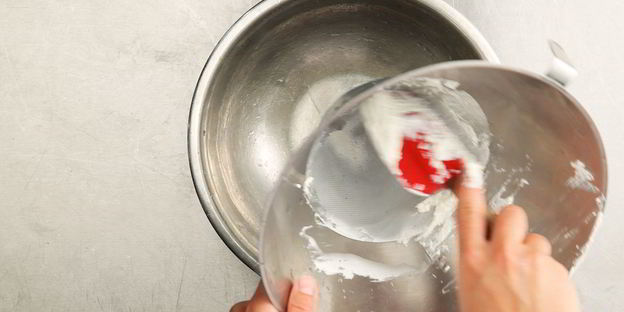 холодный огуречный суп с лососем