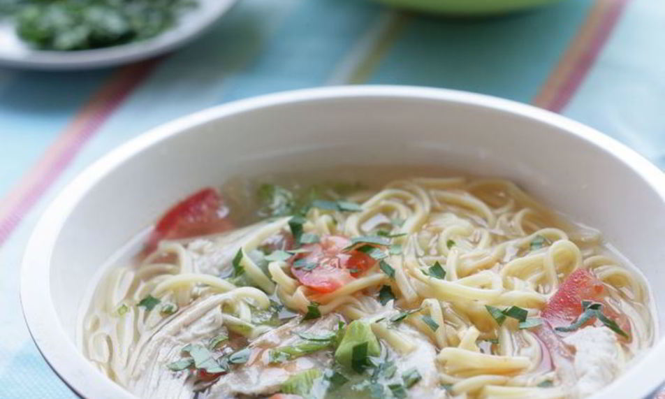 Рецепт холодного острого супа с овощами и лапшой