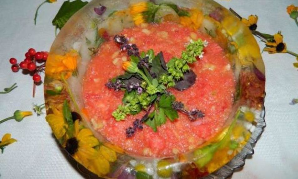 Рецепт холодного супа гаспачо из арбуза