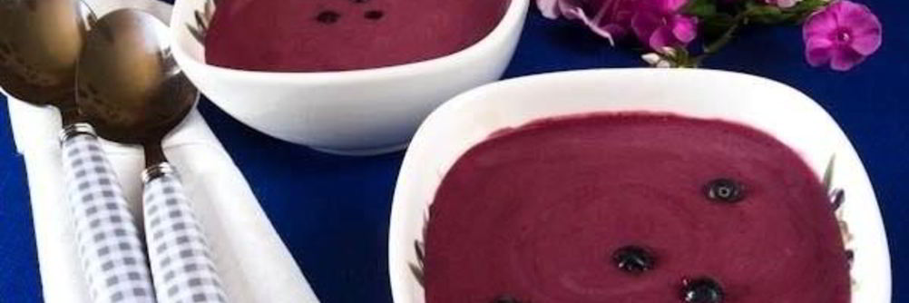 Холодный суп из черники