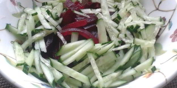 холодный суп на свекольном квасе