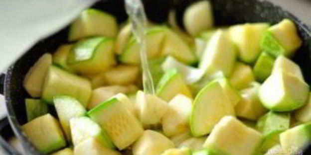 холодный суп-пюре из кабачков