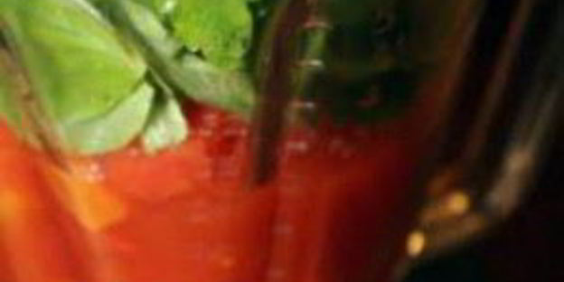 томатно-клубничный гаспачо