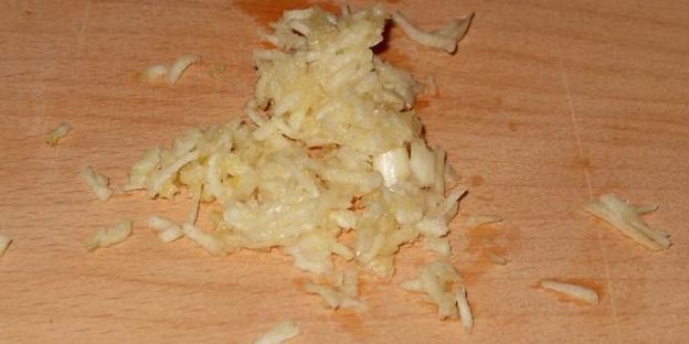 зеленый холодный суп на кефире таратор