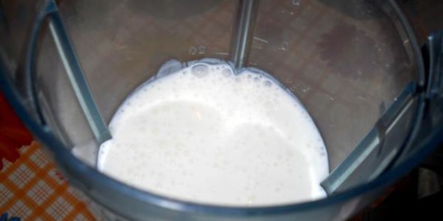 зеленый холодный суп на кефире таратор