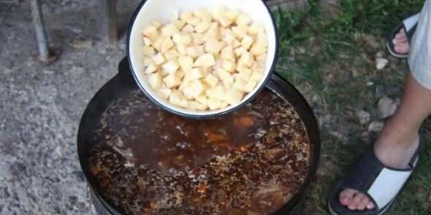 лагман на костре