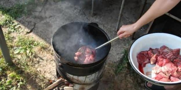 лагман на костре