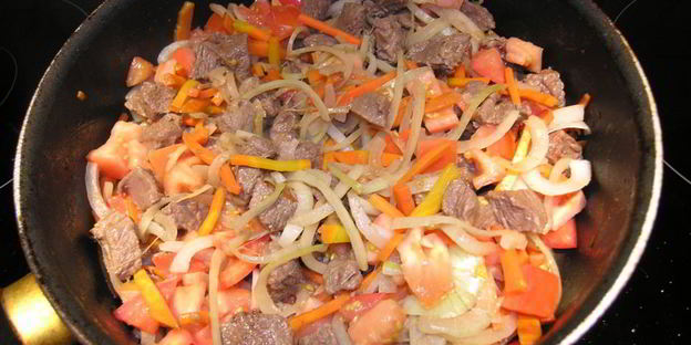 лагман с говядиной