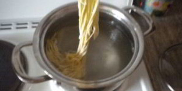 лагман в горшочках