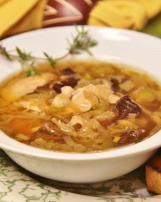 Луковый суп с курицей