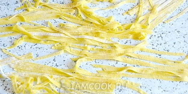 молочный суп с лапшой