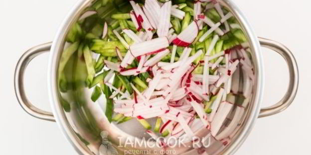 окрошка на греческом йогурте