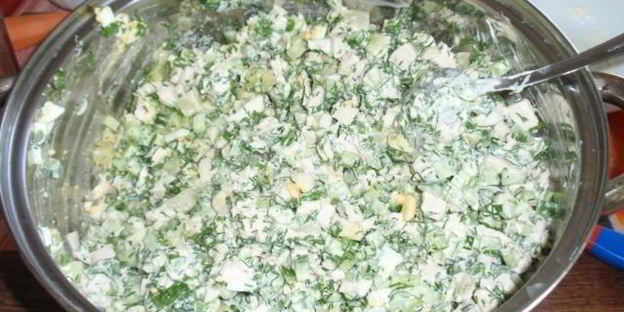 окрошка на курином бульоне