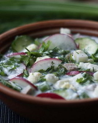 Окрошка на квасе с редисом