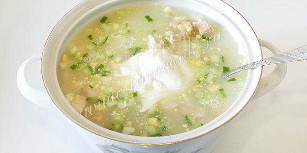 окрошка на сыворотке с куриной грудкой