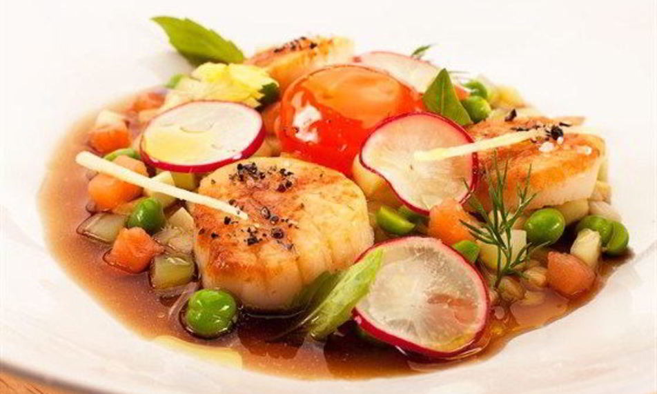 Рецепт окрошки с гребешками