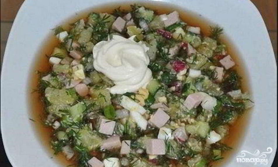 Рецепт окрошки с колбасой на квасе