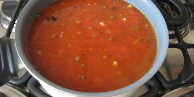 острый суп с фасолью