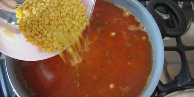 острый суп с фасолью