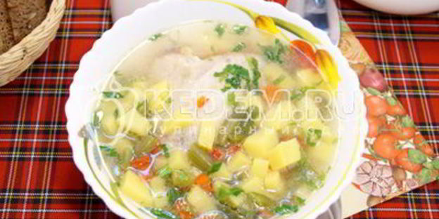 куриный суп с овощами и фасолью