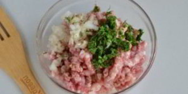 наваристый суп с фрикадельками и овощами