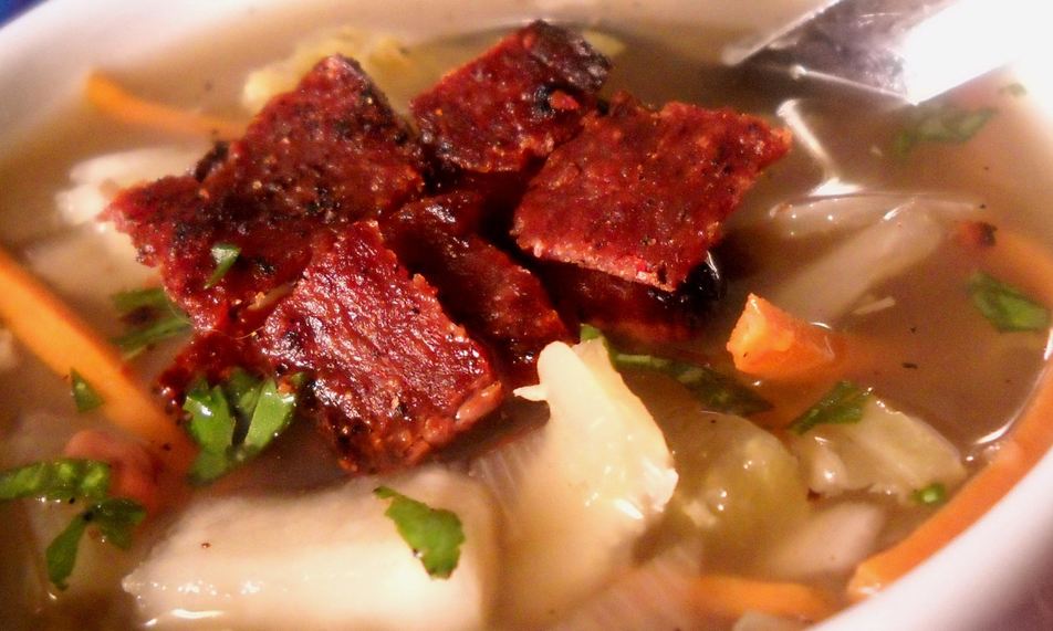 Рецепт овощного супа с беконом