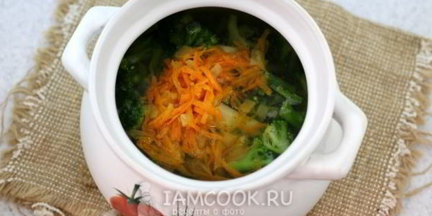 овощной суп с консервированным зеленым горошком