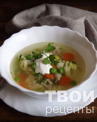 Овощной суп с курицей