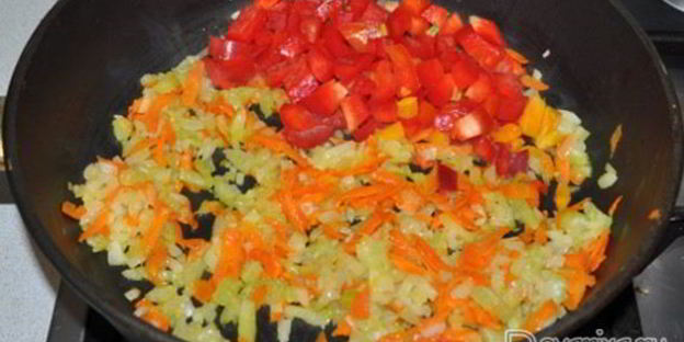 овощной суп с сырными клецками-шариками