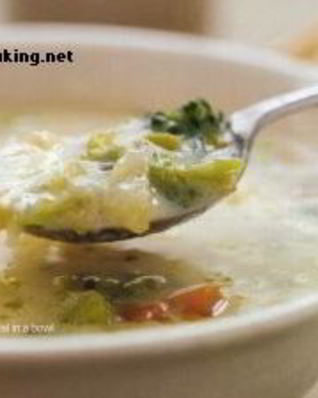 Овощной суп с сыром грюйер