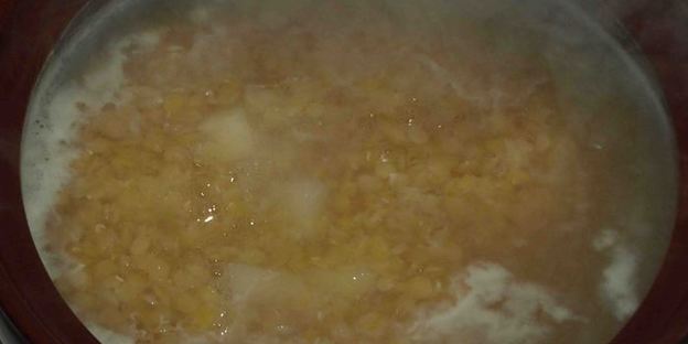 чечевичная похлебка с сальчичоном