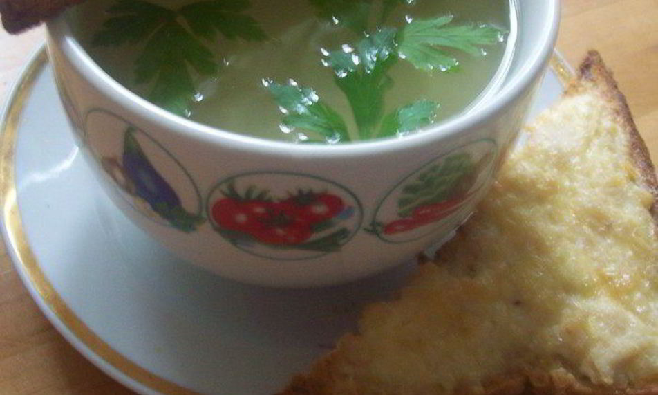 Рецепт чесночной похлебки с сырно-куриными тостами