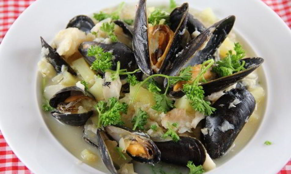 Рецепт густой похлебки с картофелем, мидиями и треской