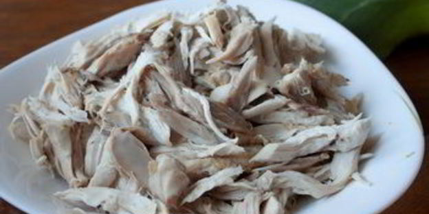 густая похлебка с курицей и пореем