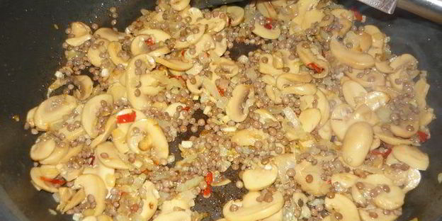 похлебка из чечевицы с грибами