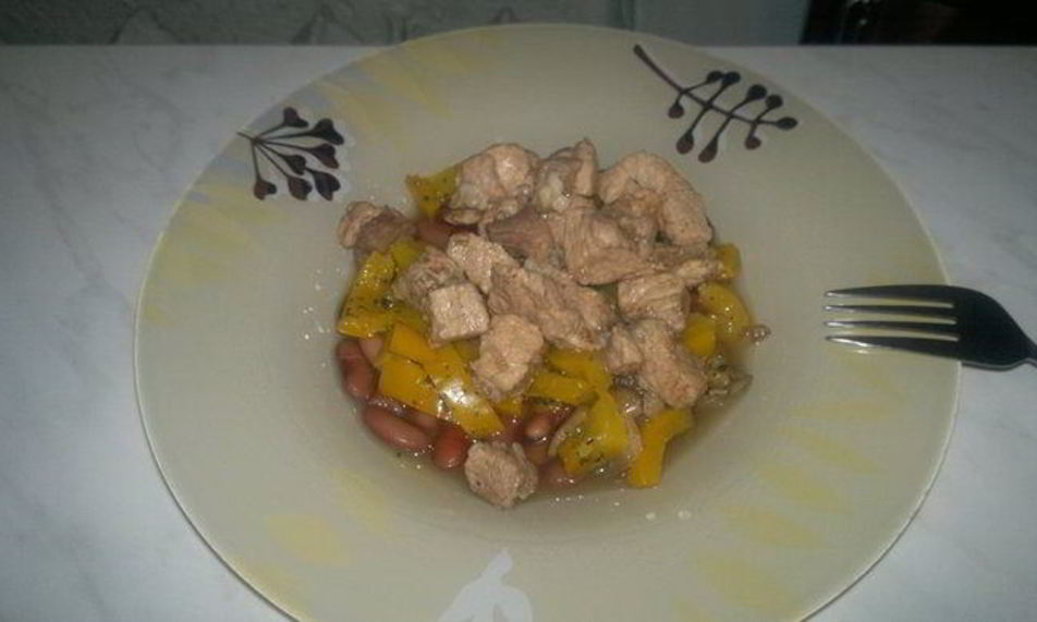 Рецепт похлебки из фасоли со свиным окороком, сладким перцем и лесными грибами