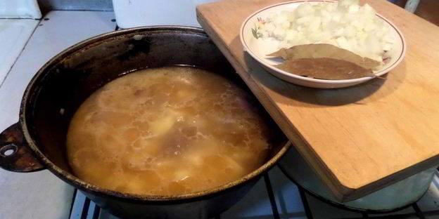 простая картофельная похлебка