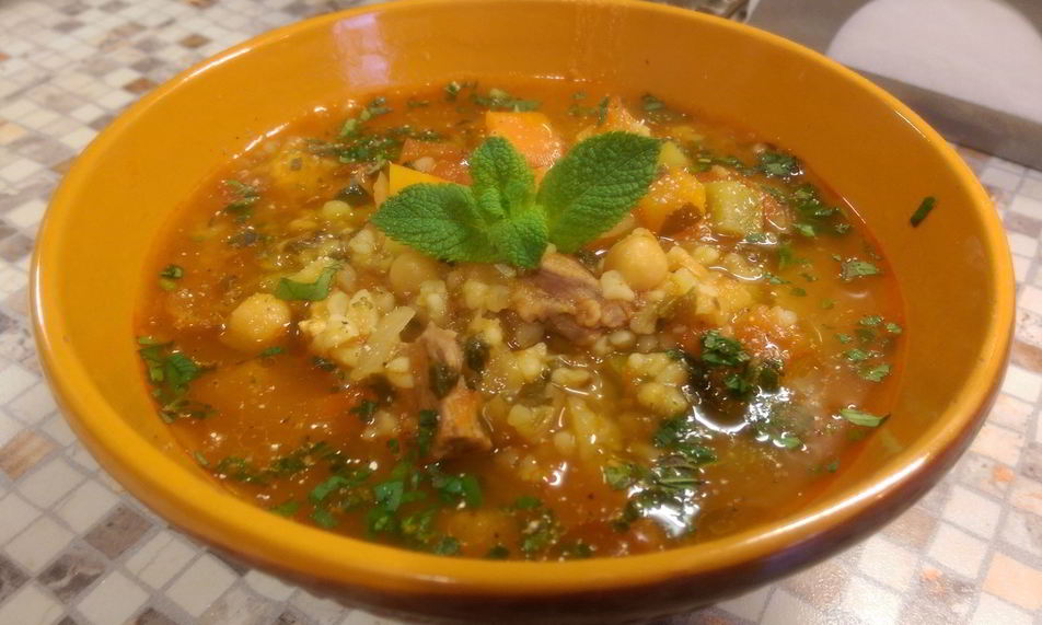 Рецепт шорбы по-алжирски — густой похлебки с араниной, курицей, нутом, овощами и специями