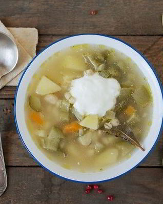 Рассольник на овощном бульоне