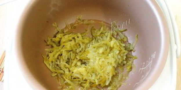 рассольник с фрикадельками в мультиварке