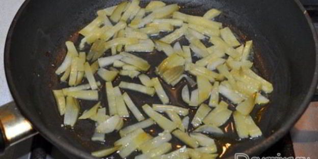 рассольник с куриными потрошками