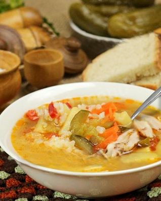 Рассольник с курицей и рисом