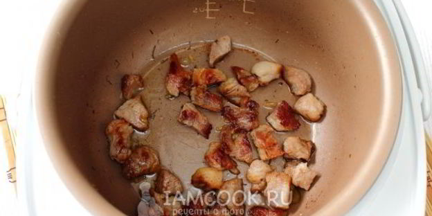 рассольник с перловкой в мультиварке