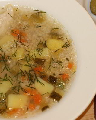 Рассольник с ячневой крупой