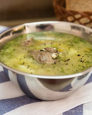 Рассольник со свининой и перловкой