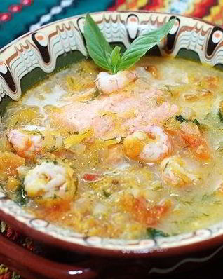 Рыбный суп с морепродуктами