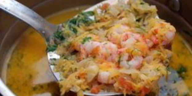 рыбный суп с морепродуктами